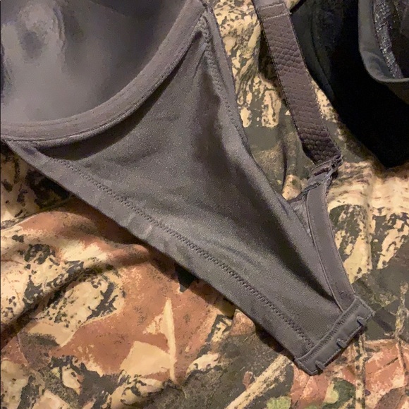 Dark grey bra - Picture 7 of 8